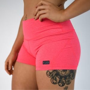 FLEO *Like NEW* Heather Neon Punch Apex Contour Shorts size Small